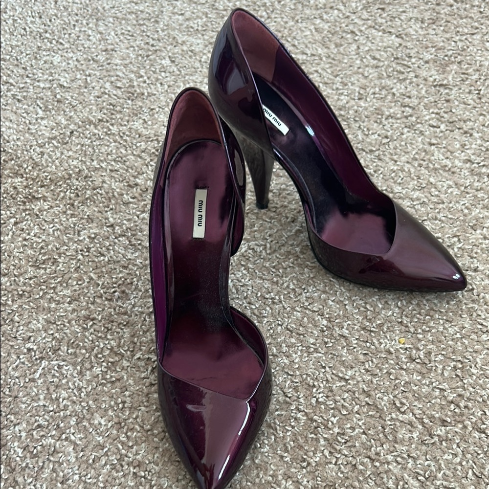Miu Miu Purple Patent Leather Heels - Picture 3 of 15